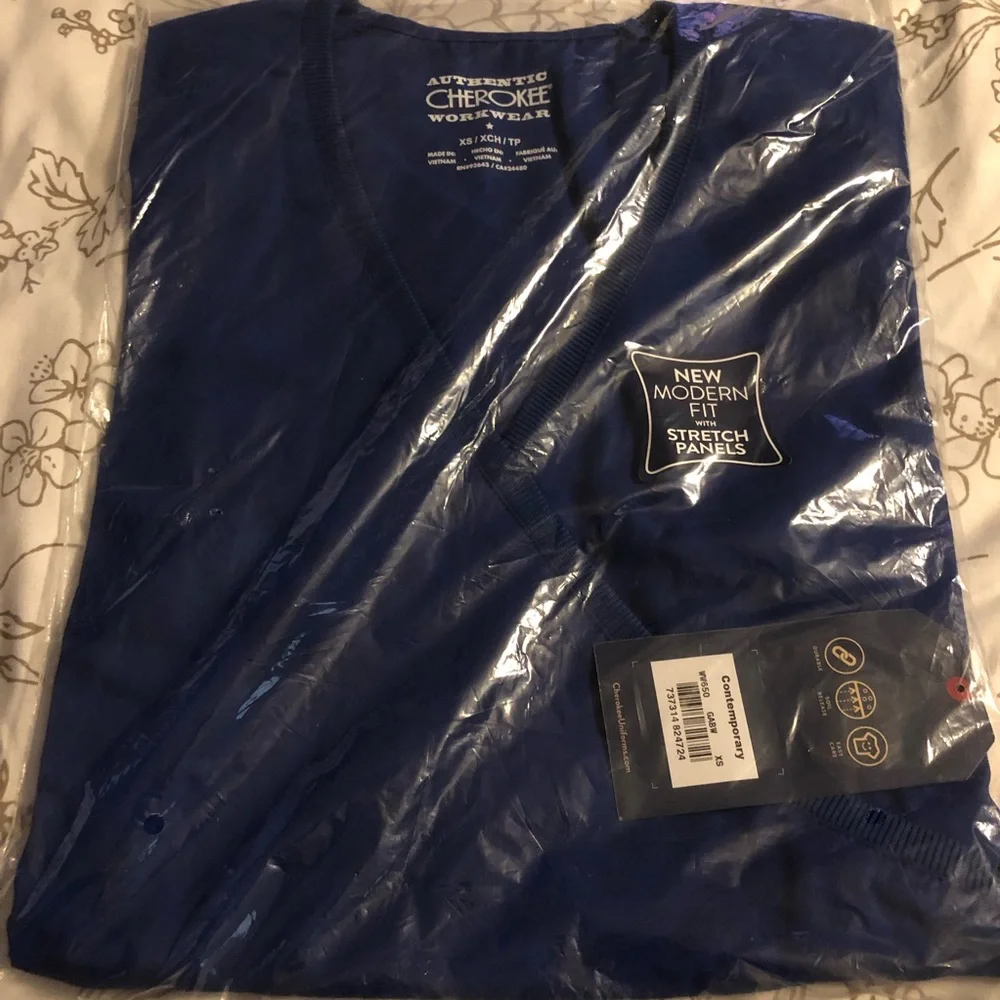 Cherokee workwear modern fit/back stretch panels - Sz XS – galaxy blue - Picture 2 of 6